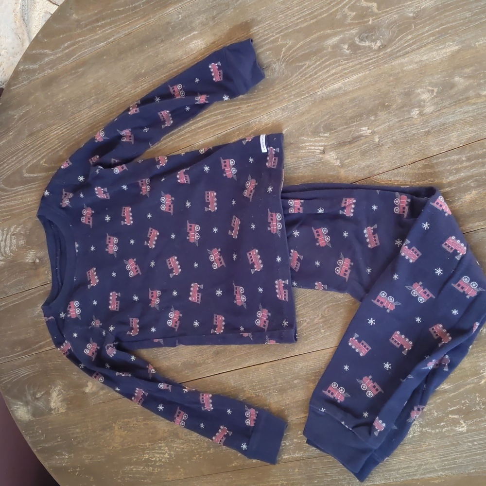 Size 6 Janie and Jack cotton train pajamas set